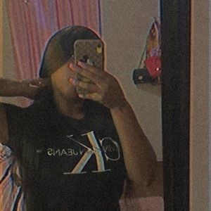 Meet your Posher, Bri